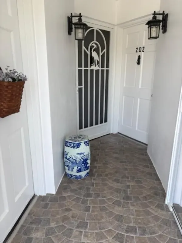 3 Garden Street 203k, Tequesta, FL 33469