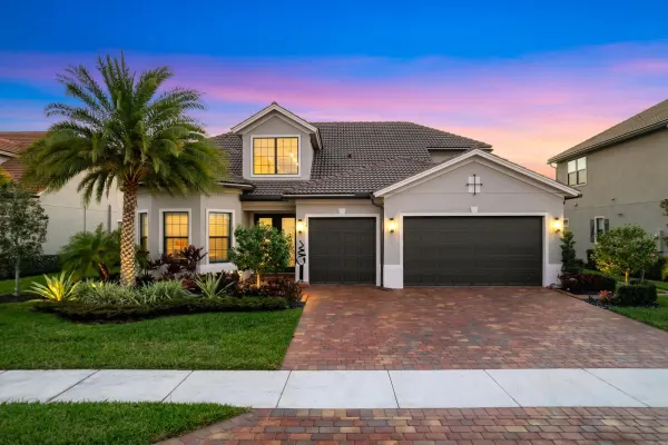 137 Cinder Dunes Point, Jupiter, FL 33478