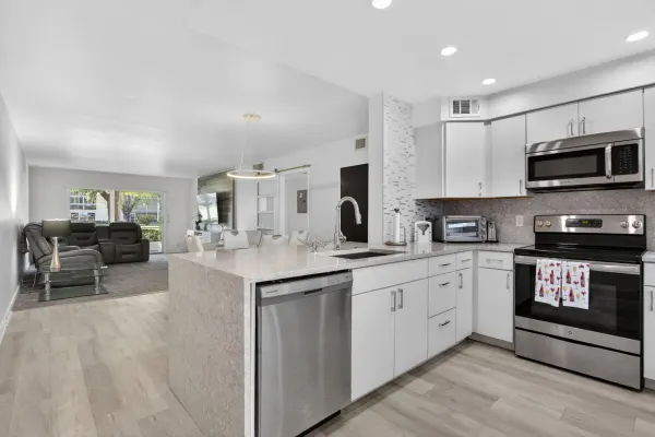 3201 Portofino Point F1, Coconut Creek, FL 33066