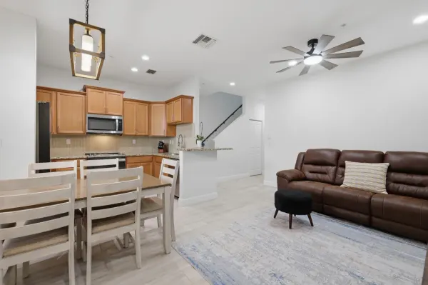615 SW 2nd Terrace, Pompano Beach, FL 33060