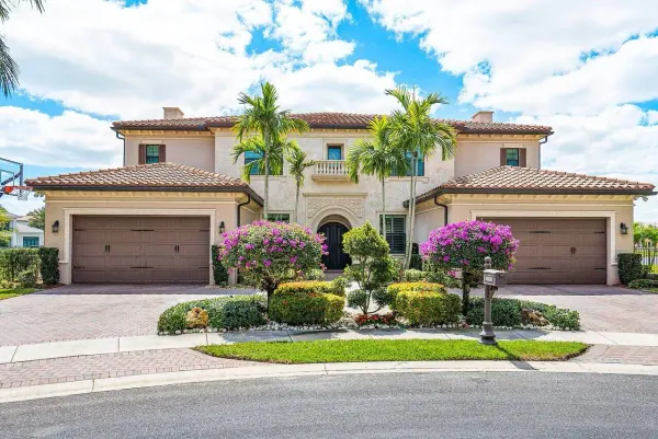 17511 Cadena Drive, Boca Raton, FL 33496