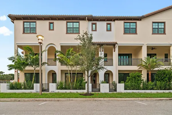 5251 Beckman Terrace, Palm Beach Gardens, FL 33418