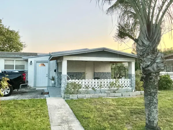 1201 NW 51st Avenue, Lauderhill, FL 33313