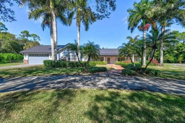 14863 22nd Road N, Loxahatchee Groves, FL 33470