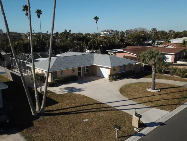 108 14th Street, Belleair Beach, FL, 33786