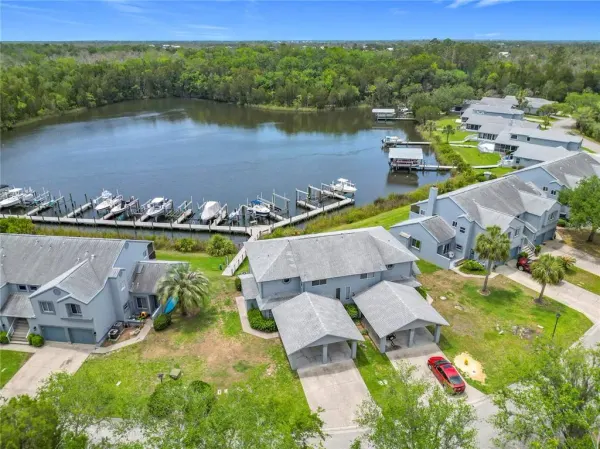 11122 W Cove Harbor Drive, Unit 112, Crystal River, FL, 34428