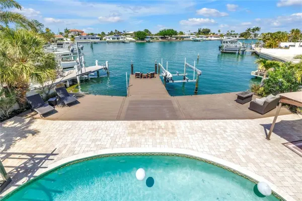 3945 Poinsettia Drive, St Pete Beach, FL, 33706