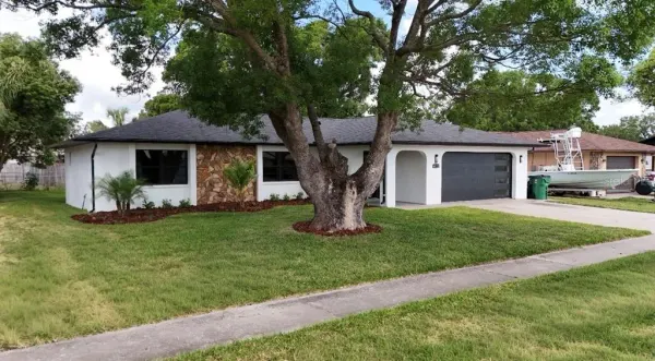 6111 18th Street, Zephyrhills, FL, 33542