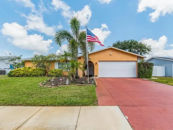 12435 Monarch Circle, Seminole, FL, 33772
