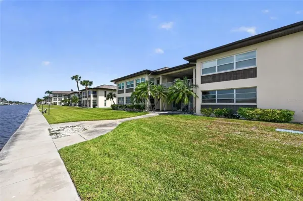 4758 Jasper Drive, Unit 104, New Port Richey, FL, 34652