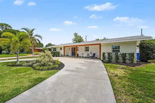 6825 11th Avenue N, St Petersburg, FL, 33710