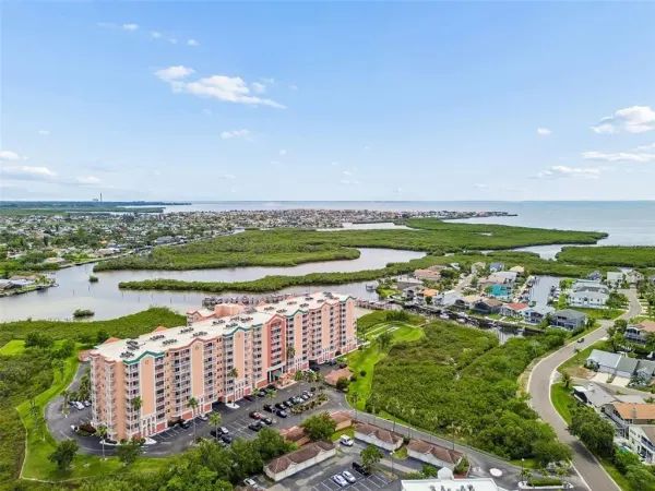 4516 Seagull Drive, Unit 416, New Port Richey, FL, 34652